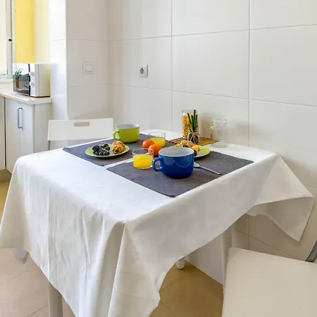 Wintowinrentals 1st Linea De Playa Vista Al Mar Y Piscina Apartment *